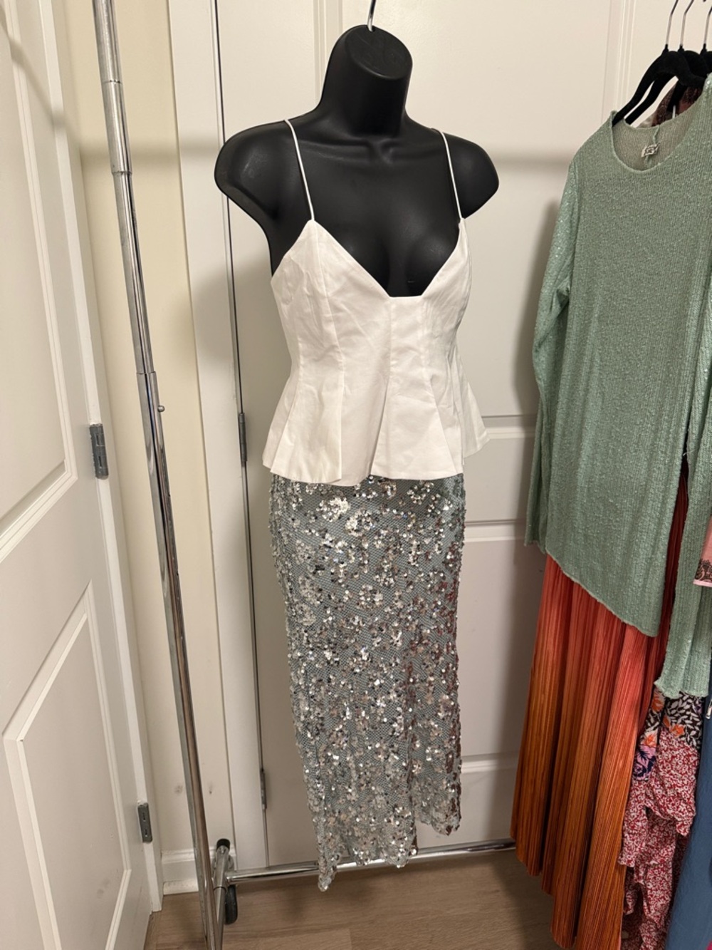 Zara White Spaghetti Strap cropped Peplum Top - Picture 6 of 16